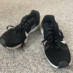 Nike Black and White Athletic Shoes